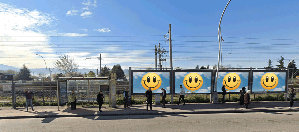 Çağın Göz outdoor reklam çalışması - billboardlarda balon görselleri